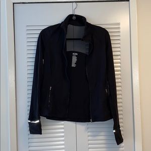 Victoria Sport Zip-Up Jacket w/ Thumb Holes